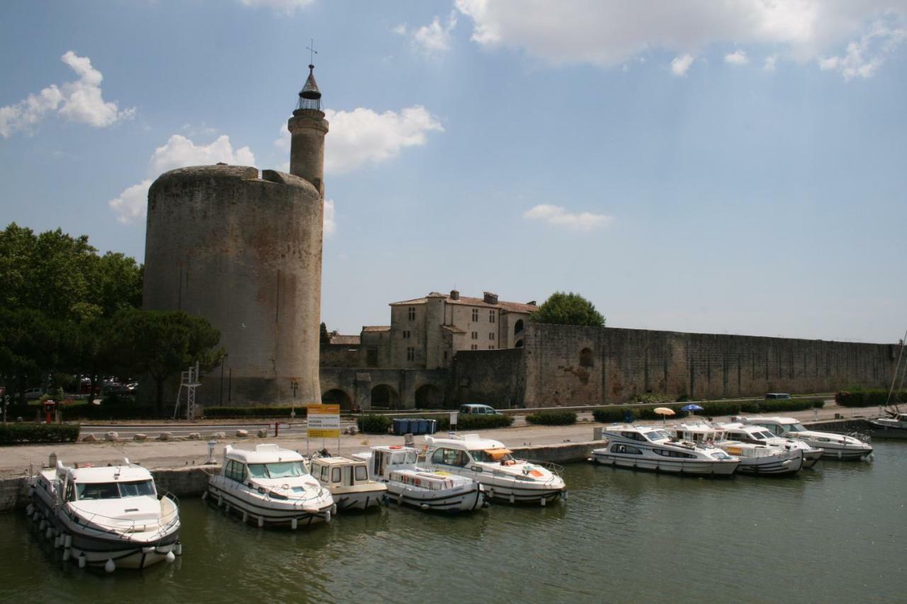 Hotel L'Escale Aigues-Mortes Exterior foto